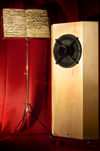 35B A C H 10 natural maple